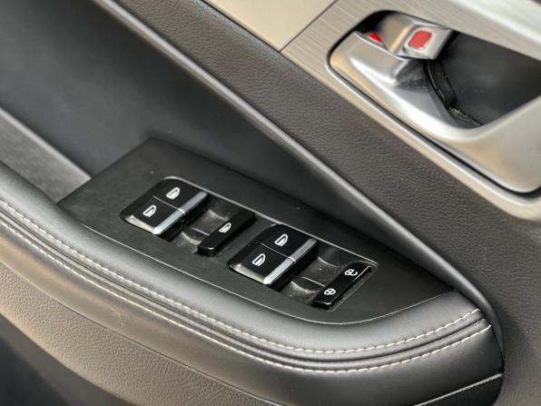 Geely Emgrand X7 I Рестайлинг 2 с пробегом 2021 года, цена 1 250 000 рублей, 118000 км, внедорожник, Автокод Объявления
