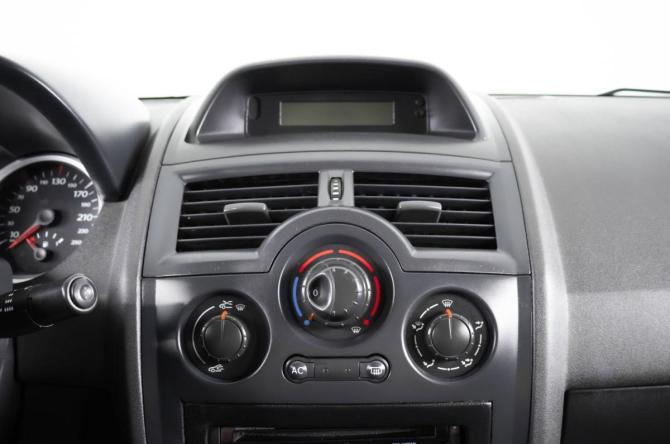Renault Megane II Рестайлинг с пробегом 2008 года, цена 499 000 рублей, 158000 км, седан, Автокод Объявления
