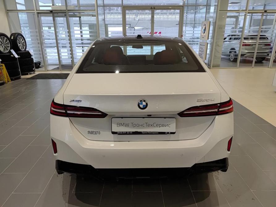 BMW 5 серии VIII (G60/G61/G68) Казань  - изображение 7