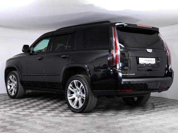 Cadillac Escalade IV с пробегом 2016 года, цена 5 100 000 рублей, 90000 км, внедорожник, Автокод Объявления
