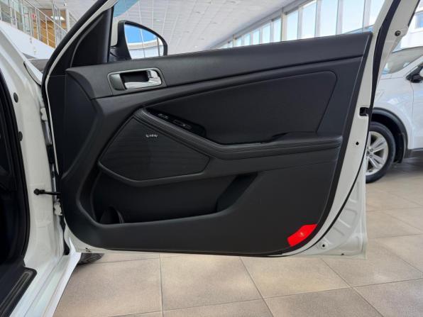Kia Optima III Рестайлинг с пробегом 2014 года, цена 1 490 000 рублей, 153059 км, седан, Автокод Объявления