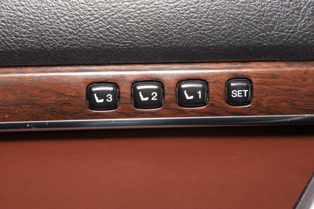 Toyota Land Cruiser 200 Series Рестайлинг 2 Новосибирск  - изображение 9