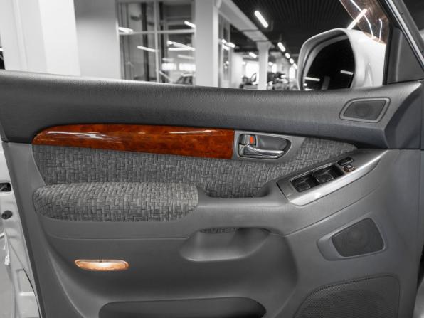 Toyota Land Cruiser Prado 120 Series Рестайлинг с пробегом 2008 года, цена 2 050 000 рублей, 207858 км, внедорожник, Автокод Объявления
