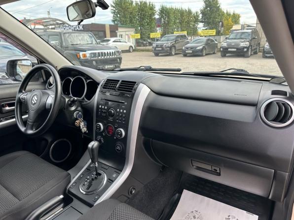 Suzuki Grand Vitara II Рестайлинг с пробегом 2011 года, цена 1 219 000 рублей, 139757 км, внедорожник, Автокод Объявления
