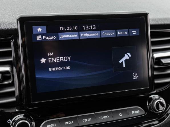 Hyundai Solaris II Рестайлинг с пробегом 2021 года, цена 1 699 999 рублей, 63553 км, седан, Автокод Объявления
