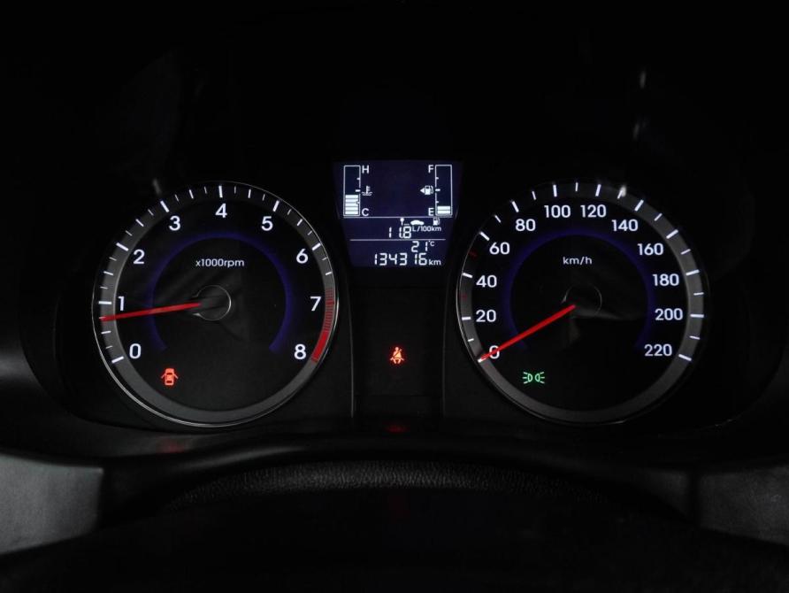 Hyundai Solaris I Рестайлинг Воронеж  - изображение 13
