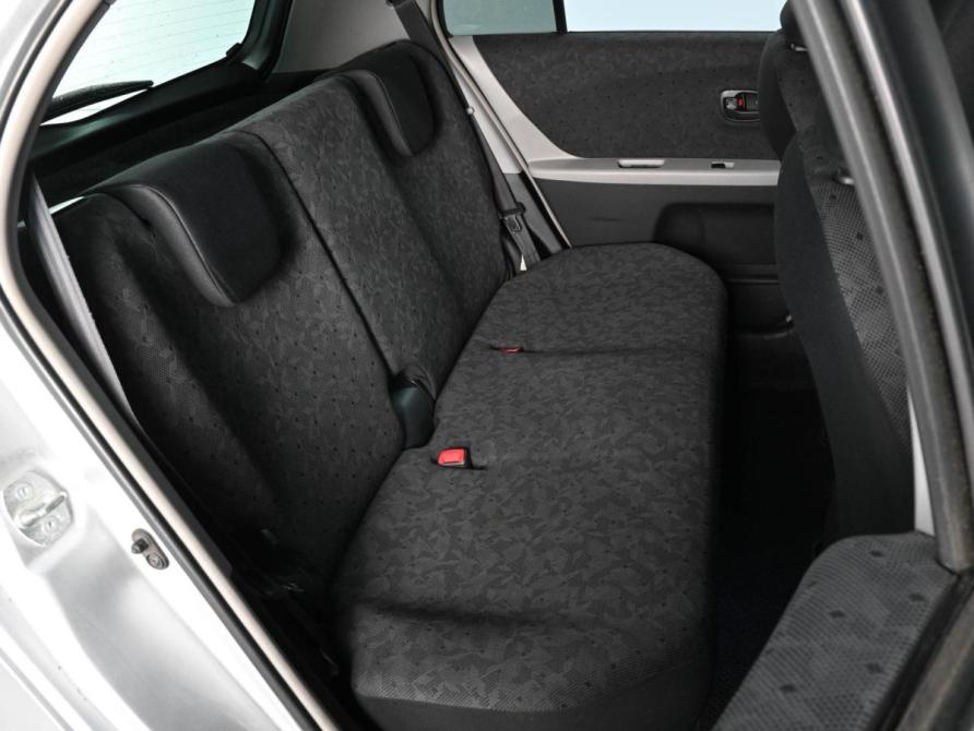 Toyota Vitz II (XP90) Ростов-на-Дону  - изображение 9