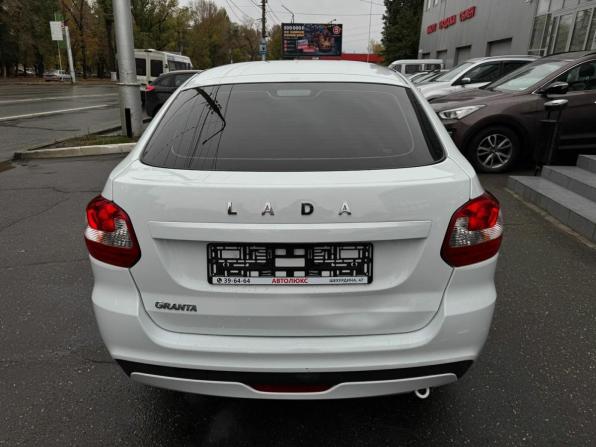 Lada (ВАЗ) Granta I Рестайлинг с пробегом 2022 года, цена 725 000 рублей, 108261 км, хэтчбек, Автокод Объявления