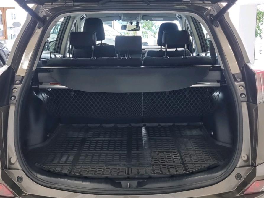 Toyota RAV4 IV (XA40) Рестайлинг Омск  - изображение 6