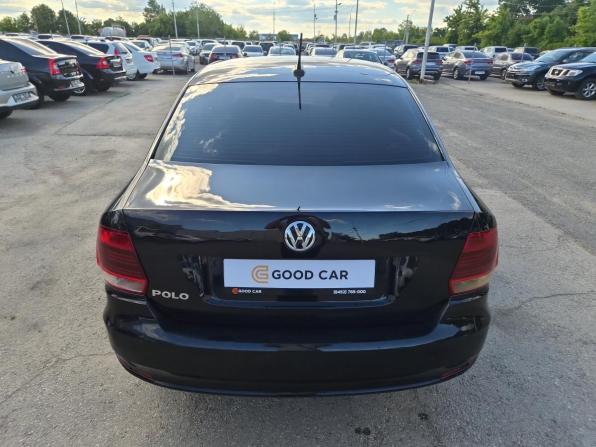Volkswagen Polo V Рестайлинг с пробегом 2018 года, цена 850 000 рублей, 148114 км, седан, Автокод Объявления