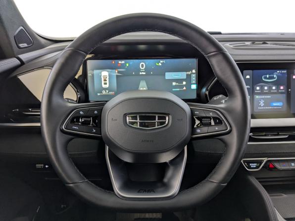 Geely Monjaro I с пробегом 2025 года, цена 3 850 000 рублей, 33000 км, внедорожник, Автокод Объявления