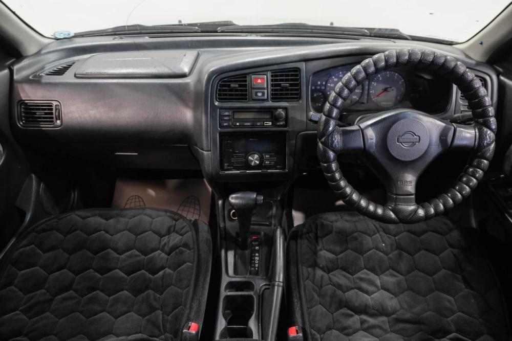 Nissan Primera I (P10) Новокузнецк  - изображение 18