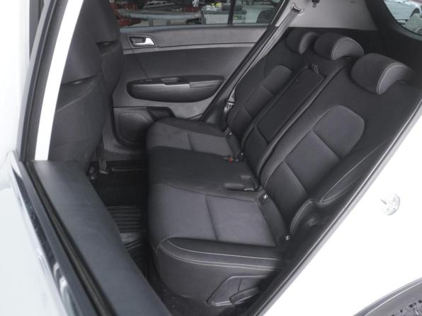 Kia Sportage IV Рестайлинг с пробегом 2021 года, цена 2 149 000 рублей, 111747 км, внедорожник, Автокод Объявления