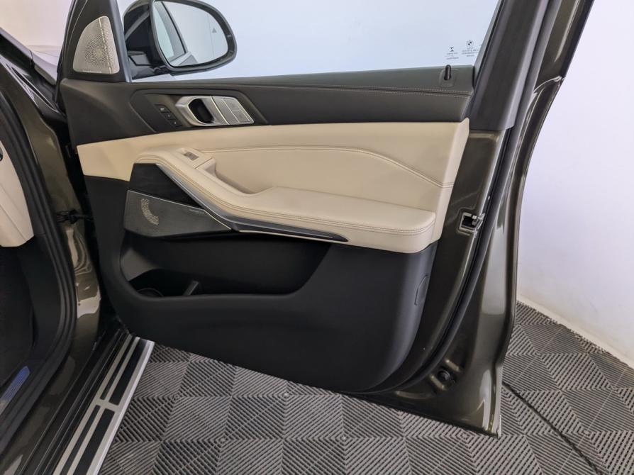 BMW X7 I (G07) Москва  - изображение 26