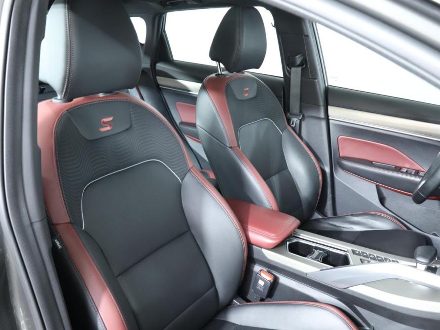 Geely Coolray I Москва  - изображение 27