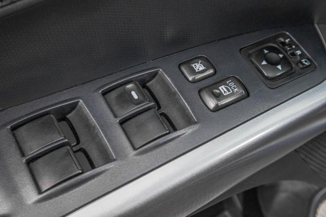 Mitsubishi Outlander II с пробегом 2007 года, цена 1 099 000 рублей, 219000 км, внедорожник, Автокод Объявления