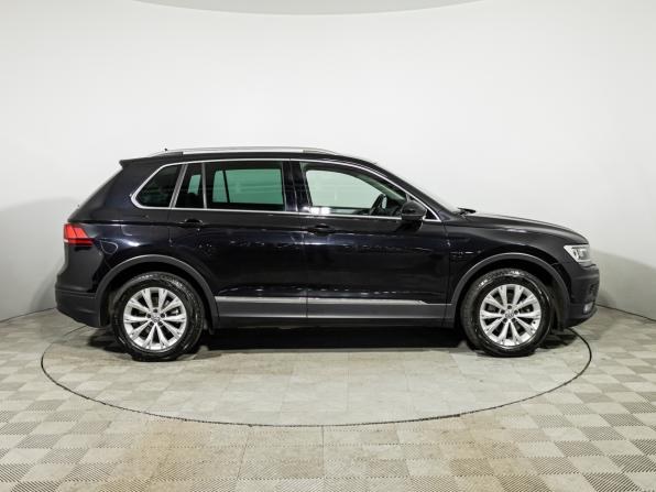 Volkswagen Tiguan II с пробегом 2017 года, цена 1 549 585 рублей, 236905 км, внедорожник, Автокод Объявления