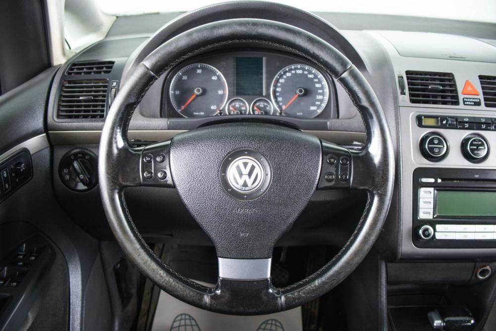 Volkswagen Touran I Рестайлинг Пермь  - изображение 15