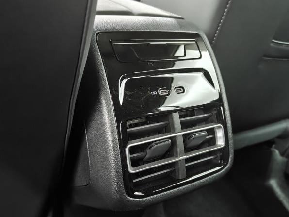 Volkswagen Tiguan III (China Market) с пробегом 2026 года, цена 4 950 000 рублей, 45 км, внедорожник, Автокод Объявления