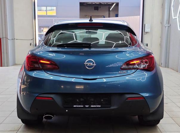Opel Astra J Рестайлинг с пробегом 2013 года, цена 1 000 000 рублей, 158272 км, хэтчбек, Автокод Объявления