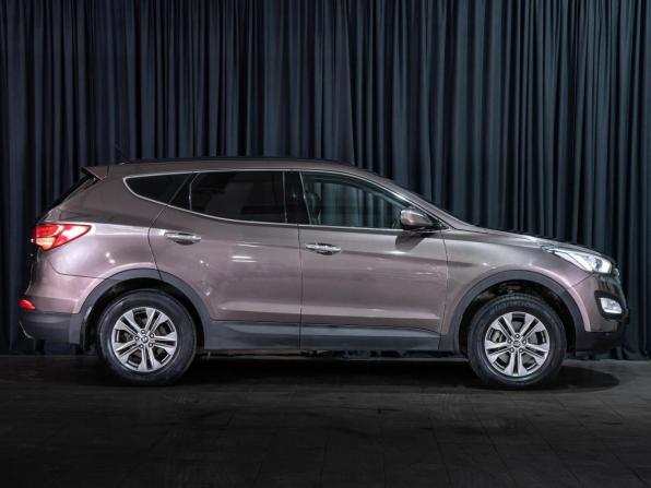 Hyundai Santa Fe III с пробегом 2012 года, цена 1 634 070 рублей, 130505 км, внедорожник, Автокод Объявления
