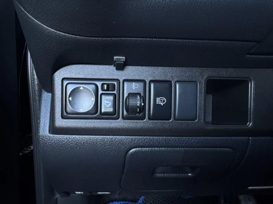 Nissan Note I Новосибирск  - изображение 5
