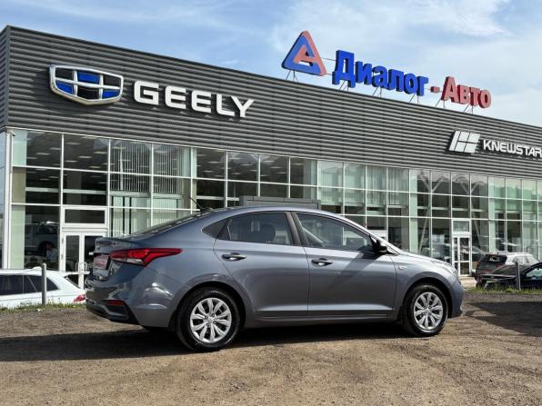 Hyundai Solaris II с пробегом 2018 года, цена 1 391 000 рублей, 86000 км, седан, Автокод Объявления