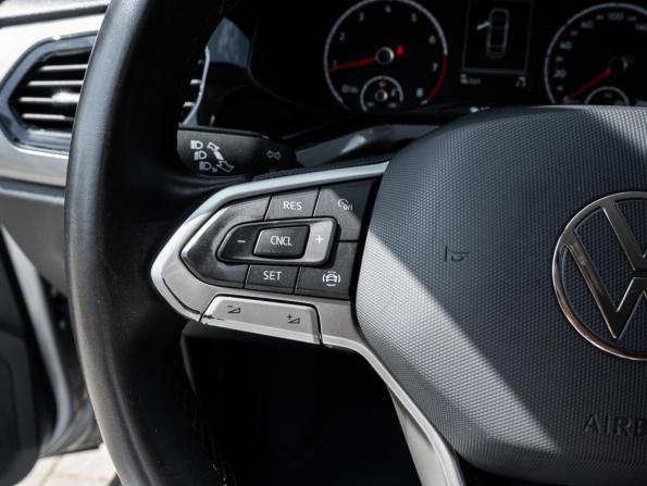 Volkswagen Polo VI с пробегом 2021 года, цена 1 590 000 рублей, 96131 км, лифтбек, Автокод Объявления