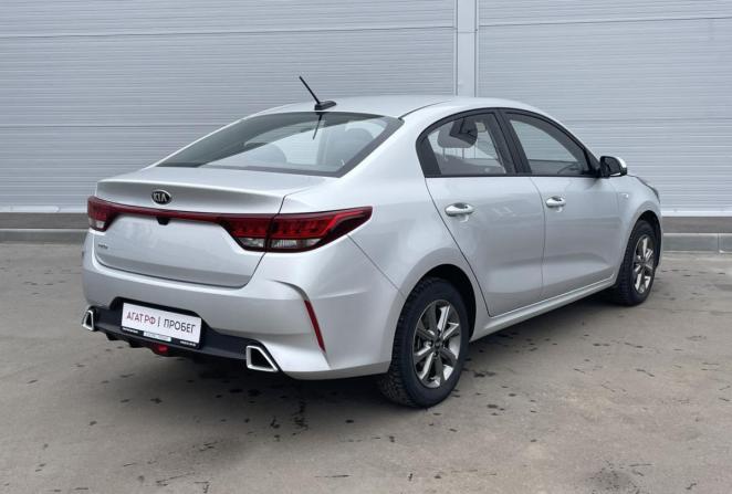 Kia Rio IV Рестайлинг с пробегом 2021 года, цена 1 770 000 рублей, 33877 км, седан, Автокод Объявления
