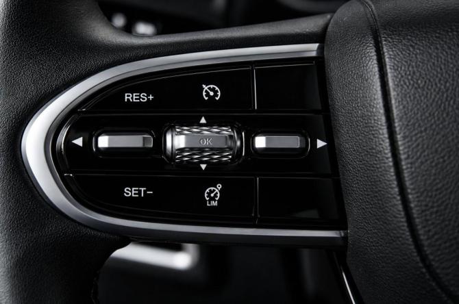 Chery Tiggo 7 Pro Max I Рестайлинг с пробегом 2024 года, цена 2 279 000 рублей, 28200 км, внедорожник, Автокод Объявления