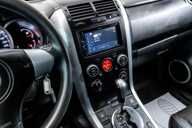 Suzuki Grand Vitara II Рестайлинг с пробегом 2010 года, цена 960 000 рублей, 239000 км, внедорожник, Автокод Объявления