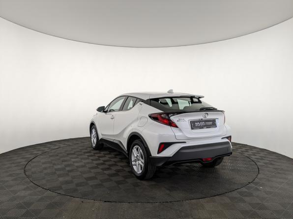 Toyota C-HR I Рестайлинг с пробегом 2021 года, цена 2 740 000 рублей, 54712 км, внедорожник, Автокод Объявления