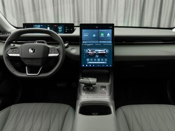 Changan Lamore с пробегом 2024 года, цена 2 140 000 рублей, 17966 км, седан, Автокод Объявления