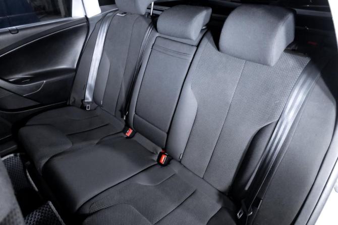 Volkswagen Passat B6 с пробегом 2009 года, цена 699 000 рублей, 370702 км, универсал, Автокод Объявления