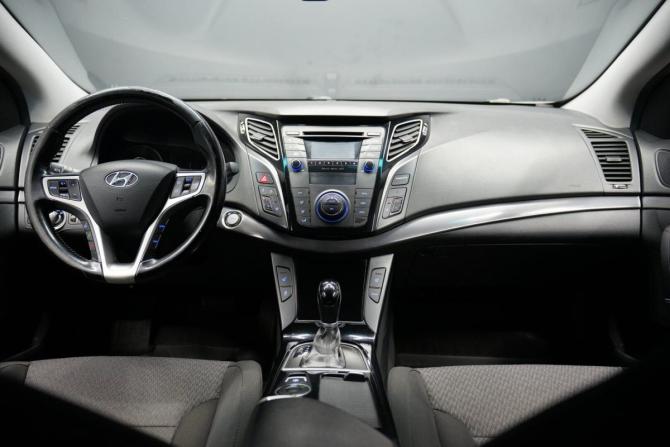 Hyundai i40 I с пробегом 2013 года, цена 1 350 000 рублей, 184400 км, седан, Автокод Объявления