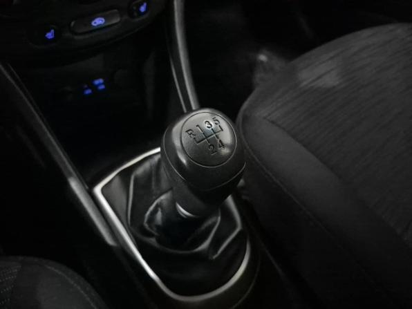 Hyundai Solaris I Рестайлинг с пробегом 2015 года, цена 835 000 рублей, 117638 км, седан, Автокод Объявления