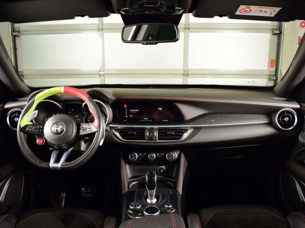 Alfa Romeo Stelvio I с пробегом 2020 года, цена 6 685 995 рублей, 63813 км, внедорожник, Автокод Объявления