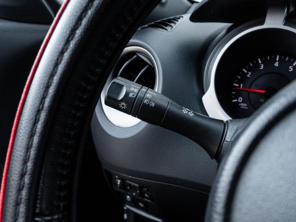 Nissan Juke I с пробегом 2012 года, цена 899 000 рублей, 205636 км, внедорожник, Автокод Объявления