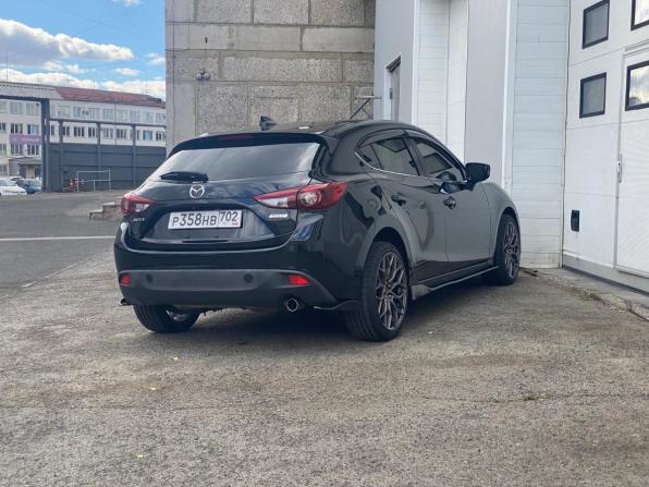 Mazda Axela III с пробегом 2015 года, цена 1 350 000 рублей, 59582 км, хэтчбек, Автокод Объявления