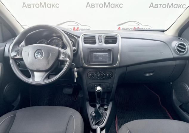 Renault Sandero II с пробегом 2015 года, цена 960 000 рублей, 143410 км, хэтчбек, Автокод Объявления