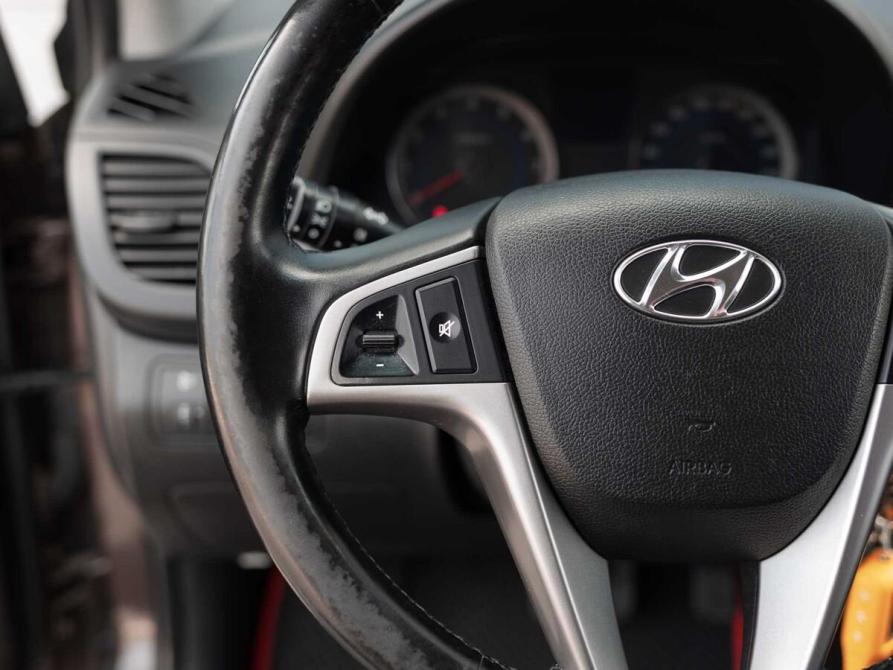 Hyundai Solaris I Рестайлинг Новосибирск  - изображение 12