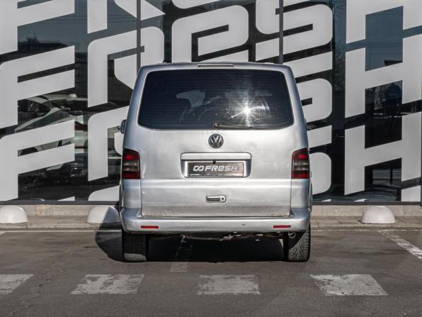 Volkswagen Caravelle T5 с пробегом 2005 года, цена 1 090 000 рублей, 255890 км, минивэн, Автокод Объявления