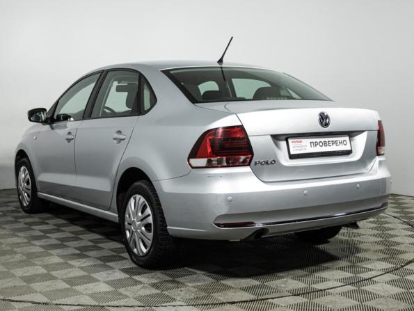 Volkswagen Polo V Рестайлинг с пробегом 2016 года, цена 949 700 рублей, 162000 км, седан, Автокод Объявления