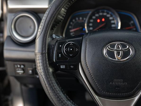 Toyota RAV4 IV (XA40) с пробегом 2014 года, цена 2 200 000 рублей, 201760 км, внедорожник, Автокод Объявления
