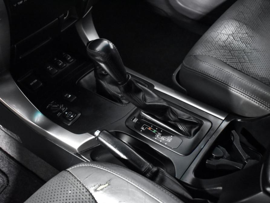 Toyota Land Cruiser Prado 120 Series Рестайлинг Санкт-Петербург  - изображение 11