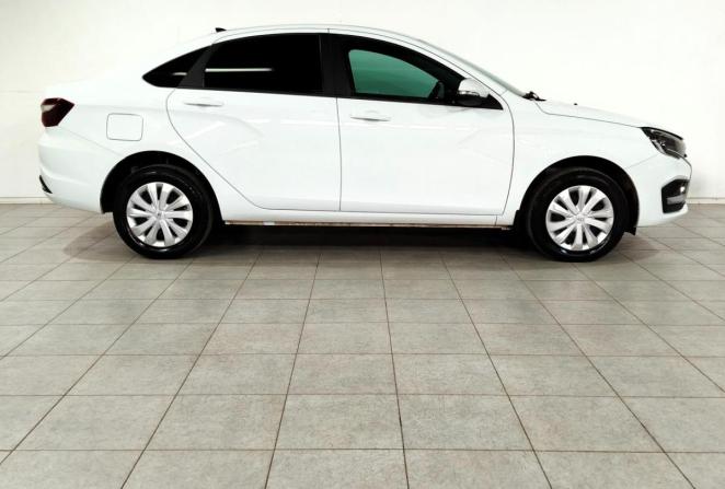 Lada (ВАЗ) Vesta I Рестайлинг (NG) с пробегом 2023 года, цена 1 225 000 рублей, 45731 км, седан, Автокод Объявления
