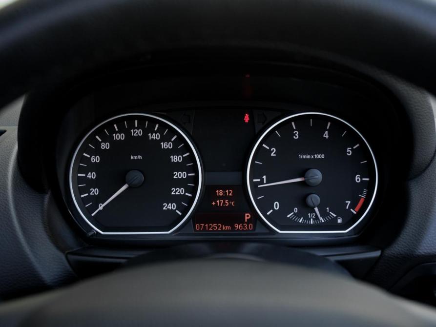 BMW 1 серии I (E82/E88) Рестайлинг 2 Москва  - изображение 13