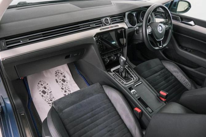 Volkswagen Passat B8 с пробегом 2017 года, цена 2 029 000 рублей, 33132 км, универсал, Автокод Объявления