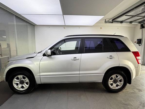 Suzuki Grand Vitara II Рестайлинг с пробегом 2010 года, цена 900 000 рублей, 274441 км, внедорожник, Автокод Объявления