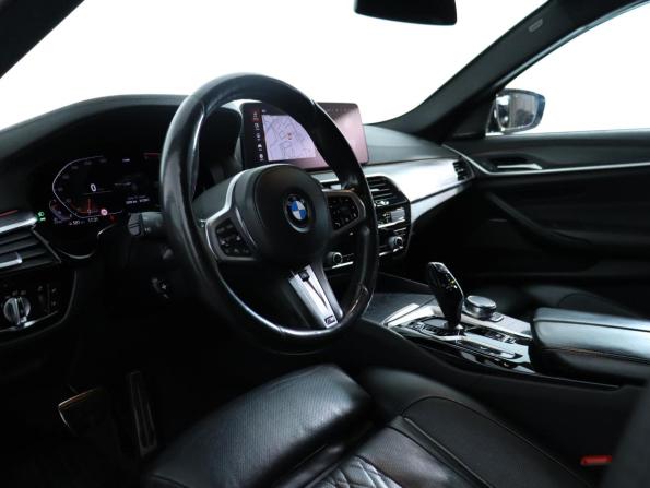 BMW 5 серии VII (G30/G31/G38) Рестайлинг с пробегом 2020 года, цена 4 595 000 рублей, 171000 км, седан, Автокод Объявления